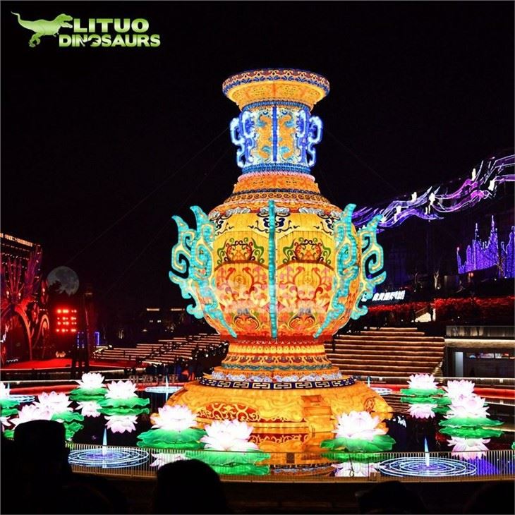 2 Chinese Silk Lantern(001)